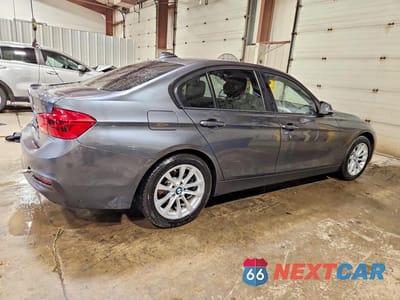 Trzecie zdjęcie samochodu z tyłu: 2018 BMW 320 XI VIN:WBA8A3C51JA499568 - miniatura