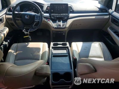 Zdjęcie 8 z 13 samochodu: 2018 HONDA ODYSSEY EXL VIN:5FNRL6H72JB097255 - miniatura