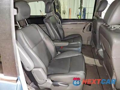 Zdjęcie 11 z 13 samochodu: 2010 VOLKSWAGEN ROUTAN SE VIN:2V4RW3D18AR236967 - miniatura