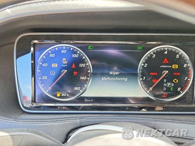 Zdjęcie 9 z 12 samochodu: 2016 MERCEDES-BENZ S MERCEDES-MAYBACH S600 VIN:WDDUX7GBXGA233813 - miniatura
