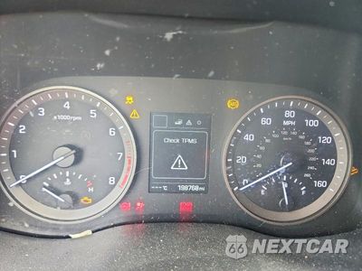 Zdjęcie 9 z 13 samochodu: 2018 HYUNDAI TUCSON VIN:KM8J33A40JU726686 - miniatura