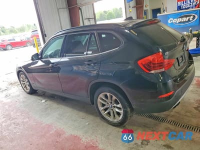Drugie zdjęcie samochodu z przodu: 2015 BMW X1 XDRIVE28I VIN:WBAVL1C56FVY28265 - miniatura