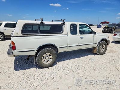 Trzecie zdjęcie samochodu z tyłu: 1998 TOYOTA TACOMA V6 VIN:4TAWN72N8WZ001216 - miniatura