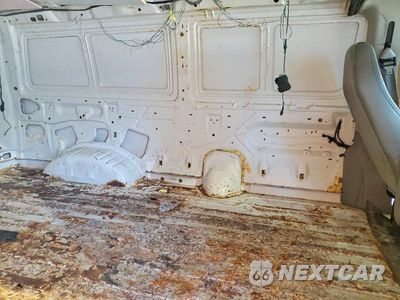 Zdjęcie 11 z 13 samochodu: 2007 FORD E150 DELIVERY VAN VIN:1FTNE14W77DA57939 - miniatura