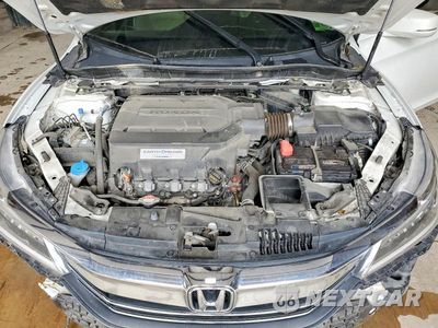 Zdjęcie 11 z 13 samochodu: 2017 HONDA ACCORD TOURING VIN:1HGCR3F91HA012689 - miniatura