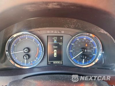 Zdjęcie 9 z 12 samochodu: 2018 TOYOTA COROLLA XSE VIN:5YFBURHE9JP766804 - miniatura