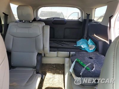 Zdjęcie 10 z 13 samochodu: 2025 FORD EXPLORER ACTIVE VIN:1FMUK7DH5SGB15624 - miniatura