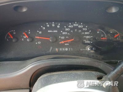 Zdjęcie 8 z 10 samochodu: 2004 FORD ECONOLINE E450 SUPER DUTY CUTAWAY VAN VIN:1FDXE45SX4HA70643 - miniatura