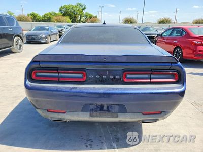 Zdjęcie 6 z 12 samochodu: 2016 DODGE CHALLENGER SXT VIN:2C3CDZAG2GH337510 - miniatura