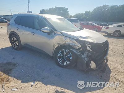 Czwarte zdjęcie samochodu z boku: 2023 NISSAN ROGUE SV VIN:JN8BT3BA9PW416244 - miniatura
