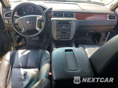 Zdjęcie 8 z 13 samochodu: 2011 GMC YUKON SLT VIN:1GKS2CE02BR256513 - miniatura