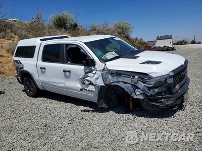 Czwarte zdjęcie samochodu z boku: 2025 RAM 1500 REBEL VIN:1C6SRFLP6SN596867 - miniatura