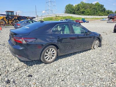 Trzecie zdjęcie samochodu z tyłu: 2023 TOYOTA CAMRY LE VIN:4T1C11AK5PU138342 - miniatura