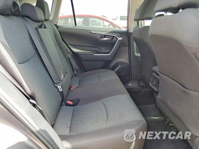 Zdjęcie 10 z 12 samochodu: 2024 TOYOTA RAV4 XLE VIN:2T3W1RFV4RW303516 - miniatura