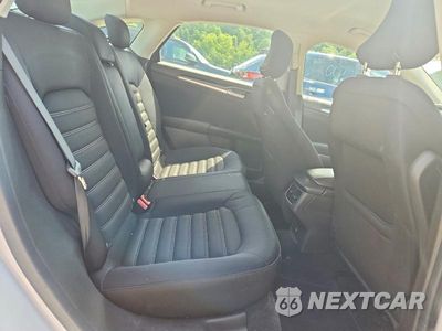 Zdjęcie 10 z 13 samochodu: 2015 FORD FUSION SE VIN:3FA6P0H76FR212195 - miniatura