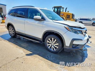 Czwarte zdjęcie samochodu z boku: 2021 HONDA PILOT EXL VIN:5FNYF5H57MB026875 - miniatura