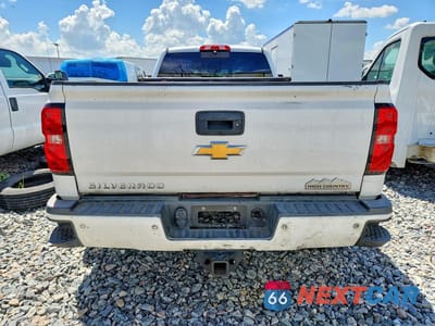 Zdjęcie 6 z 13 samochodu: 2019 CHEVROLET SILVERADO K3500 HIGH COUNTRY VIN:1GC4KYEY0KF263596 - miniatura