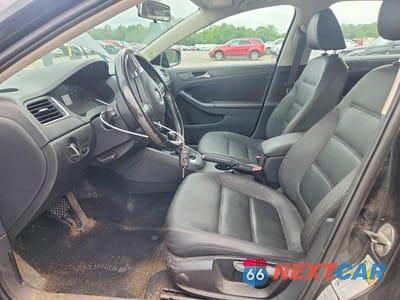 Zdjęcie 7 z 12 samochodu: 2011 VOLKSWAGEN JETTA SE VIN:3VWDZ7AJ2BM316830 - miniatura
