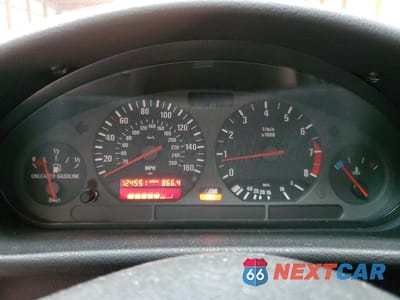 Zdjęcie 9 z 13 samochodu: 1999 BMW M3 VIN:WBSBG9338XEY83138 - miniatura