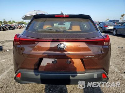 Zdjęcie 6 z 13 samochodu: 2019 LEXUS UX 200 VIN:JTHY3JBH0K2013596 - miniatura