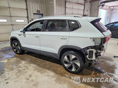 Drugie zdjęcie samochodu z przodu: 2024 VOLKSWAGEN TAOS SE VIN:3VVVX7B24RM121313 - miniatura