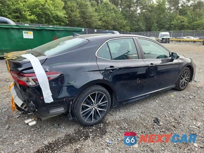 Trzecie zdjęcie samochodu z tyłu: 2024 TOYOTA CAMRY SE VIN:4T1T11AK2RU867983 - miniatura