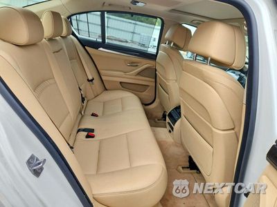 Zdjęcie 10 z 12 samochodu: 2014 BMW 535 XI VIN:WBA5B3C58ED533364 - miniatura