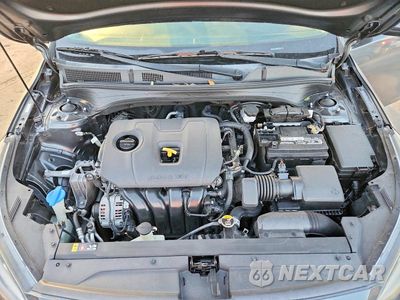 Zdjęcie 11 z 12 samochodu: 2019 KIA FORTE LXS VIN:3KPF24AD2KE085611 - miniatura