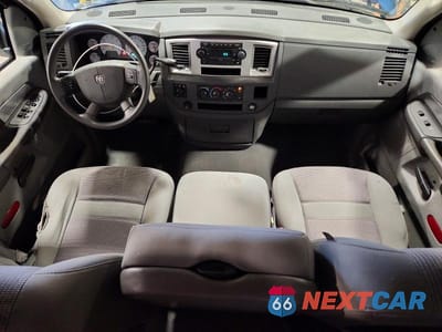 Zdjęcie 8 z 12 samochodu: 2007 DODGE RAM 1500 ST VIN:1D7HU18287J620091 - miniatura