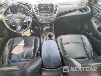 Zdjęcie 8 z 12 samochodu: 2018 CHEVROLET MALIBU LT VIN:1G1ZD5ST0JF131923 - miniatura