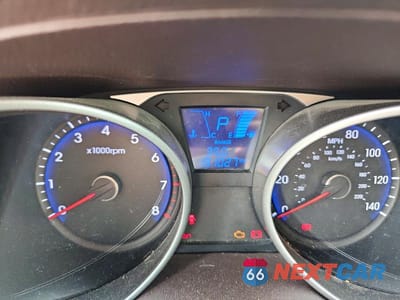 Zdjęcie 9 z 13 samochodu: 2015 HYUNDAI TUCSON SE VIN:KM8JUCAG5FU109475 - miniatura