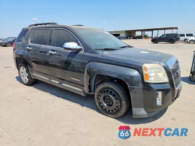 Czwarte zdjęcie samochodu z boku: 2013 GMC TERRAIN SLT VIN:2GKFLVEK2D6309771 - miniatura