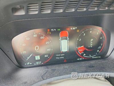 Zdjęcie 9 z 13 samochodu: 2016 VOLVO XC90 T6 VIN:YV4A22PK2G1058338 - miniatura