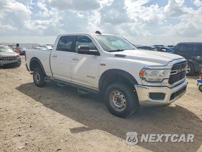 Czwarte zdjęcie samochodu z boku: 2019 RAM 2500 BIG HORN VIN:3C6UR5DJ3KG689383 - miniatura