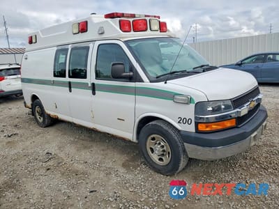 Czwarte zdjęcie samochodu z boku: 2011 CHEVROLET EXPRESS G3500 VIN:1GBZGUCL3B1185680 - miniatura