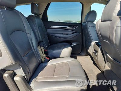 Zdjęcie 10 z 12 samochodu: 2018 BUICK ENCLAVE ESSENCE VIN:5GAEVAKW5JJ281773 - miniatura