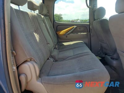 Zdjęcie 10 z 12 samochodu: 2005 TOYOTA TUNDRA DOUBLE CAB SR5 VIN:5TBDT44105S488267 - miniatura