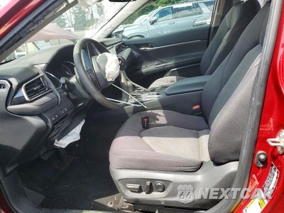 Zdjęcie 7 z 12 samochodu: 2020 TOYOTA CAMRY LE VIN:4T1C31AK4LU526053 - miniatura