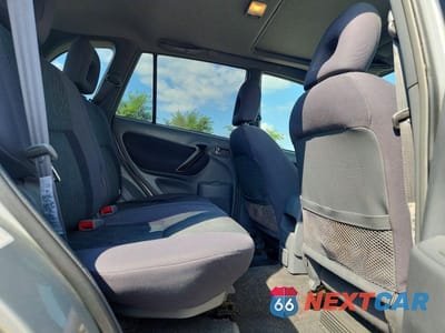 Zdjęcie 11 z 13 samochodu: 2003 TOYOTA RAV4 BASE VIN:JTEGH20V030090698 - miniatura