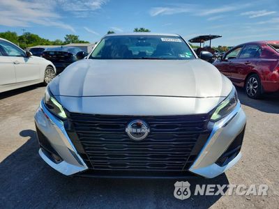 Piąte zdjęcie samochodu w środku: 2024 NISSAN ALTIMA S VIN:1N4BL4BV2RN379959 - miniatura