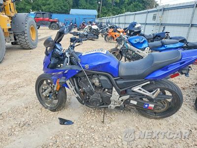 Trzecie zdjęcie samochodu z tyłu: 2005 YAMAHA FZS10 VIN:JYARN07E35A010688 - miniatura