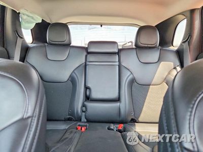 Zdjęcie 10 z 13 samochodu: 2019 JEEP CHEROKEE LATITUDE PLUS VIN:1C4PJMLX1KD388654 - miniatura