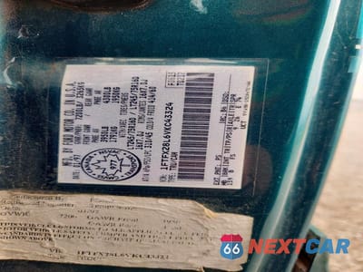 Zdjęcie 12 z 12 samochodu: 1997 FORD F250 VIN:1FTFX28L6VKC43324 - miniatura
