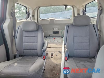 Zdjęcie 10 z 13 samochodu: 2008 DODGE GRAND CARAVAN SE VIN:2D8HN44H58R679665 - miniatura