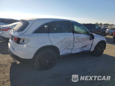 Trzecie zdjęcie samochodu z tyłu: 2018 MERCEDES-BENZ GLC 300 VIN:WDC0G4JB8JV019932 - miniatura