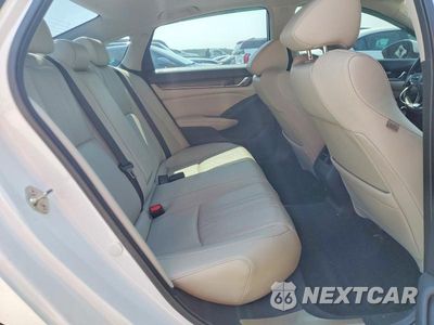 Zdjęcie 10 z 12 samochodu: 2019 HONDA ACCORD EXL VIN:1HGCV1F55KA101539 - miniatura