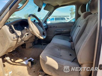 Zdjęcie 7 z 12 samochodu: 2005 TOYOTA TUNDRA BASE VIN:5TBKT42105S464934 - miniatura