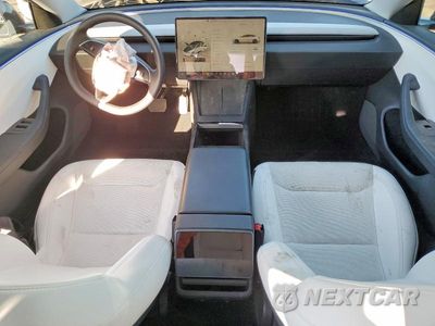 Zdjęcie 8 z 12 samochodu: 2024 TESLA MODEL 3 VIN:5YJ3E1EAXRF823605 - miniatura