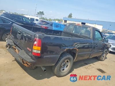 Trzecie zdjęcie samochodu z tyłu: 2004 GMC NEW SIERRA C1500 VIN:1GTEC14V24Z262371 - miniatura