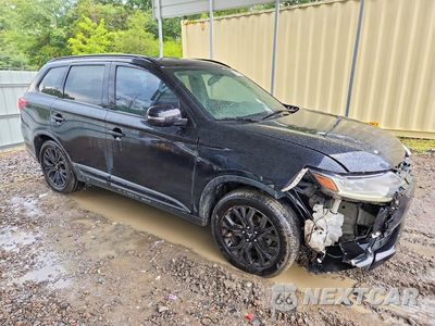 Czwarte zdjęcie samochodu z boku: 2018 MITSUBISHI OUTLANDER SE VIN:JA4AD3A31JZ030912 - miniatura